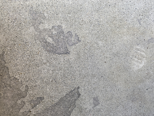 防水のサイン：膨れ・浮き